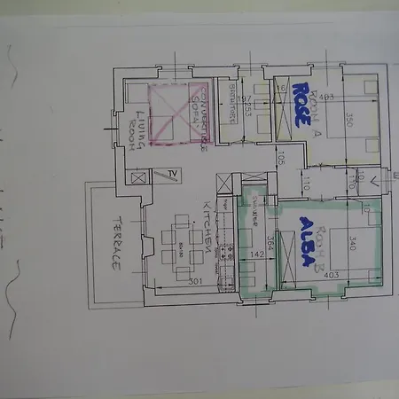 54b Apartment