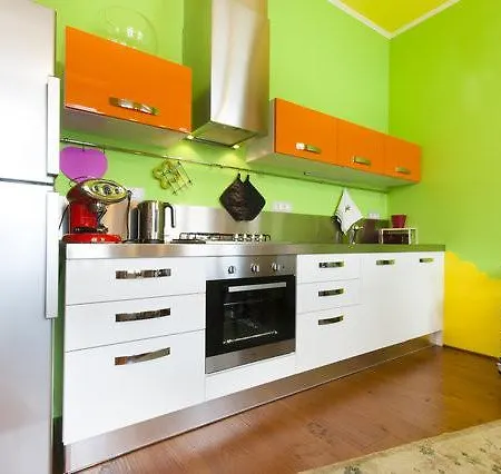 54b Apartment *